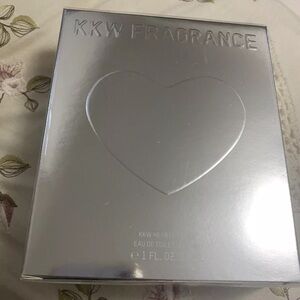 KKW Metallic Hearts SILVER Kim Kardashian West Brand New with box